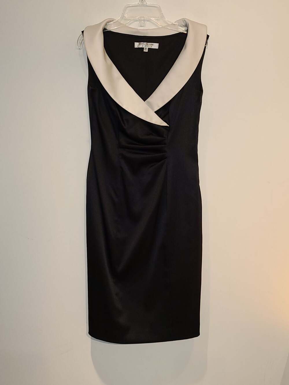 Vintage Evan Picone Black White dress - 2 petite / 2P